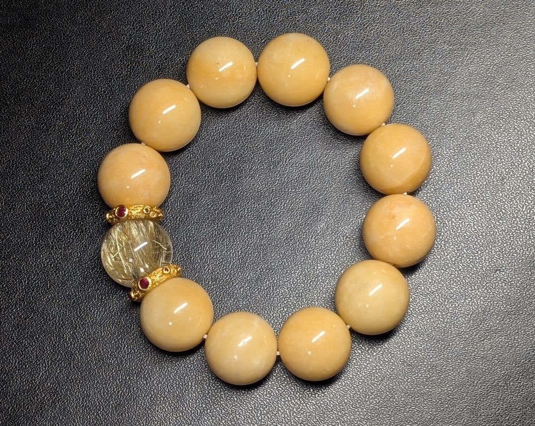 夕夏様専用/レジン/紅葉と子犬達 蓄光 オルゴナイトネックレス