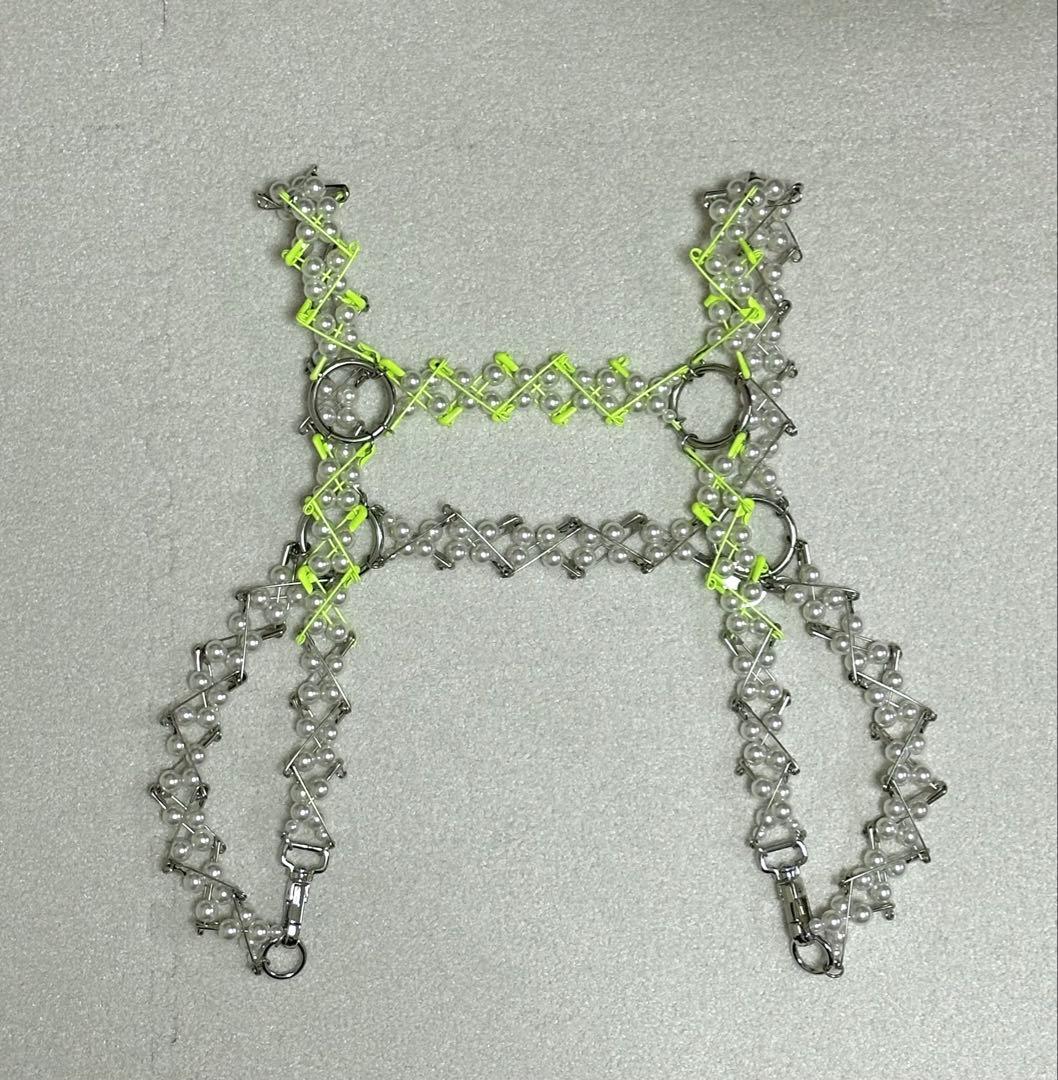 ノワールケイニノミヤ　ハーネス　安全ピン　イエロー