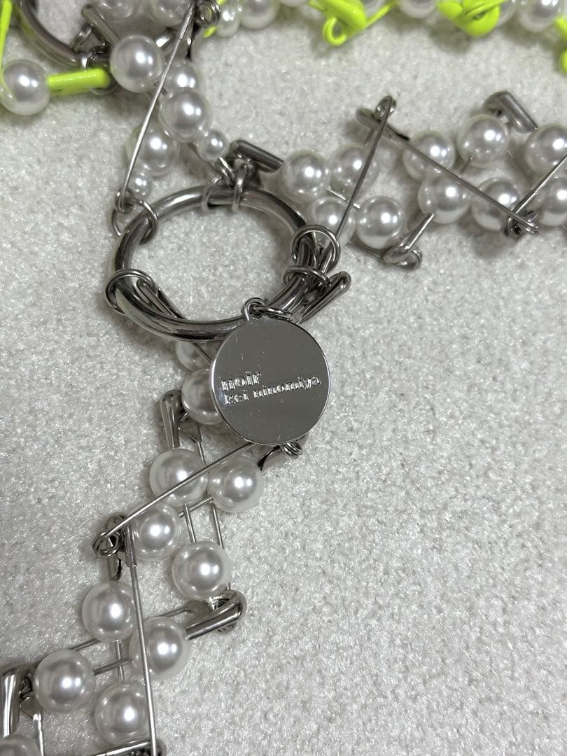 ノワールケイニノミヤ　ハーネス　安全ピン　イエロー