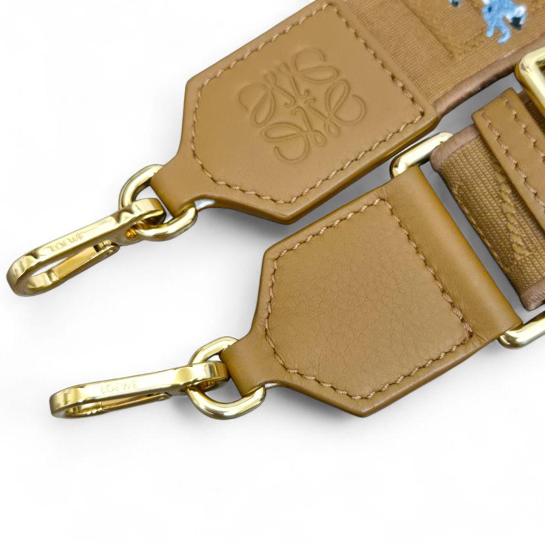 極美品✨ロエベ アナグラム ショルダーストラップ スナフジタ ワオキツネザル