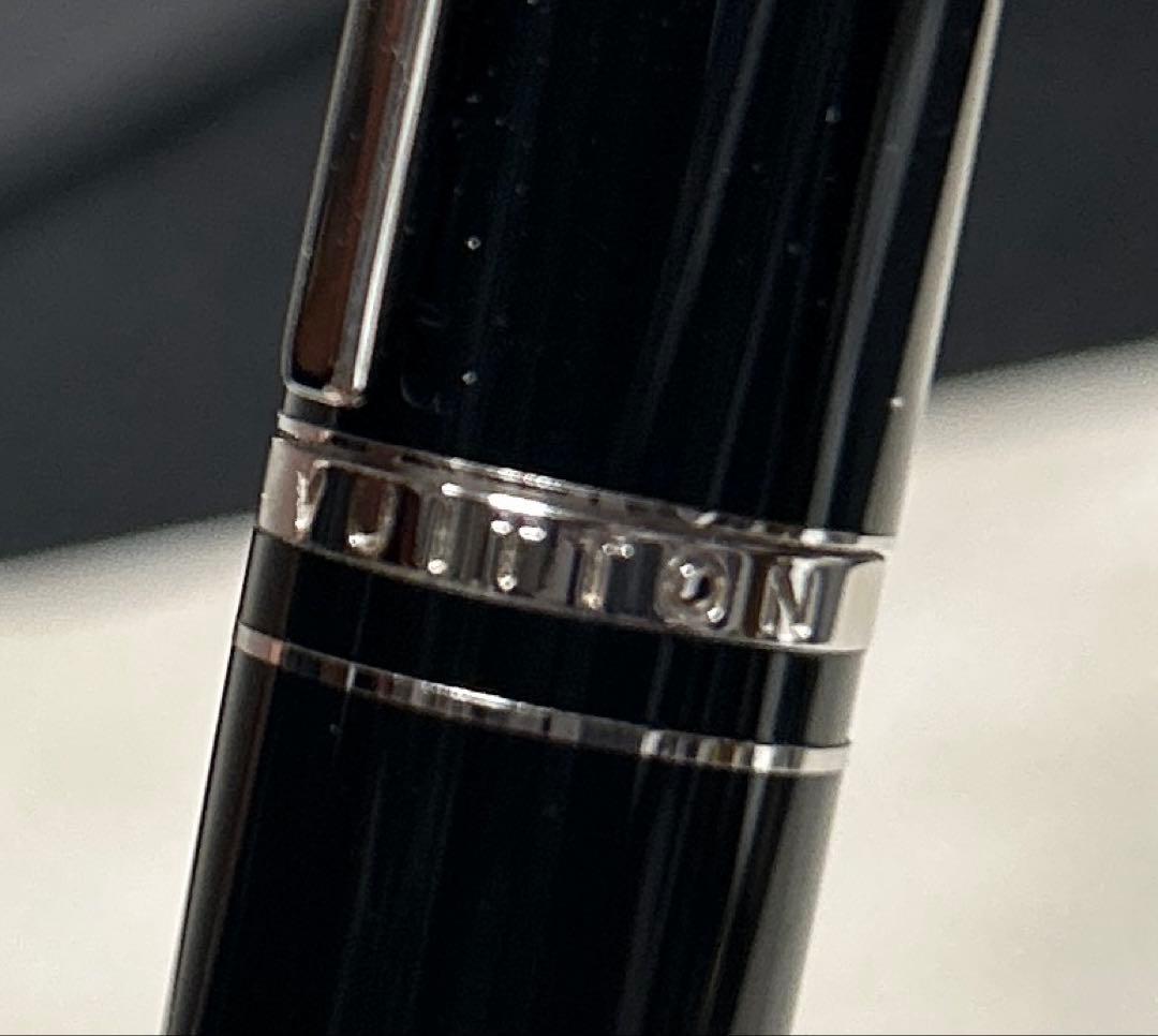 ルイヴィトン ドック・ダブルラッカーボールペン ツイスト式ブラック x