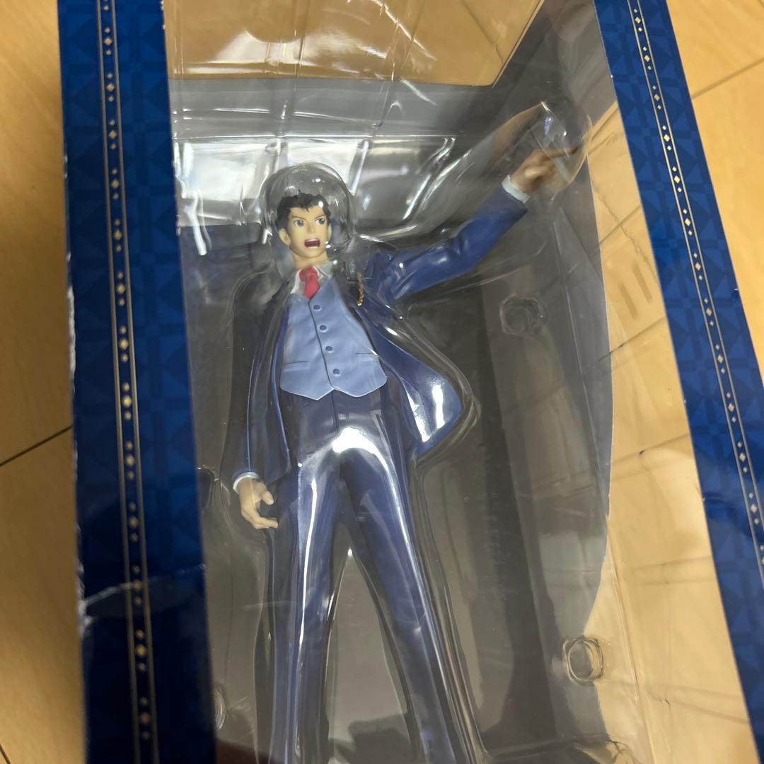 即購入ok!!】逆転裁判5 成歩堂龍一 1/10フィギュア 新品未