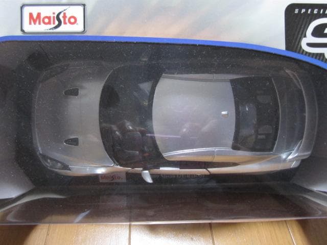 Maisto 日産　R35　GTR　GT-R スペシャルエディション 1/18