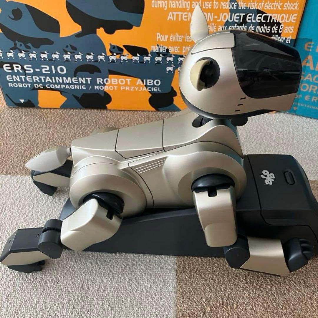 SONY AIBO ERS-210 ゴールド 充電器 キャリングバッグ 通電確認