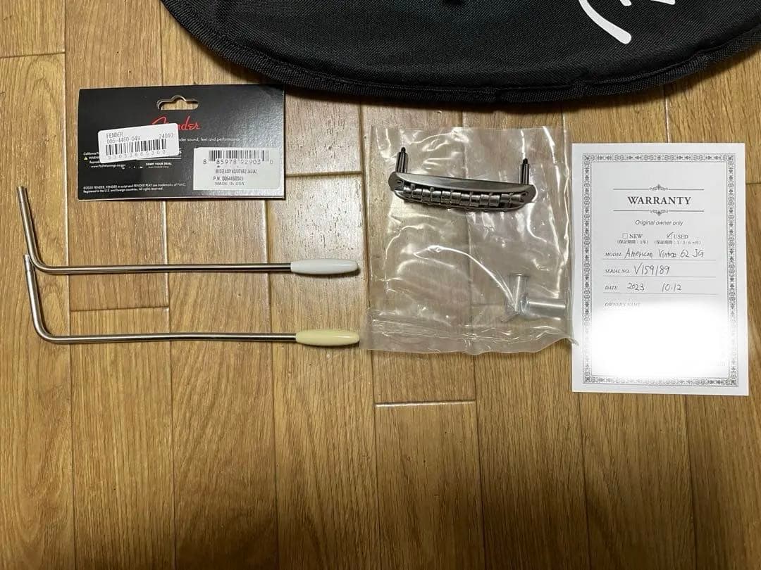 ギター Fender USA American Vintage Jaguar 1962