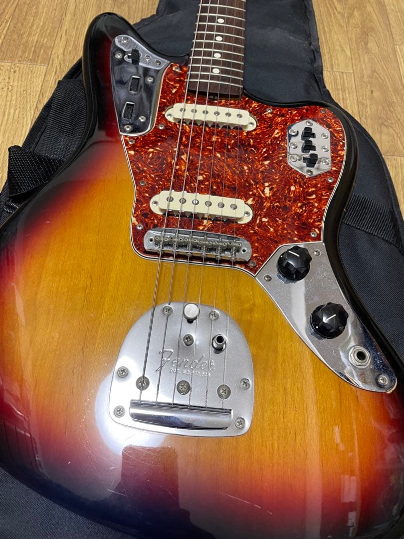 ギター Fender USA American Vintage Jaguar 1962