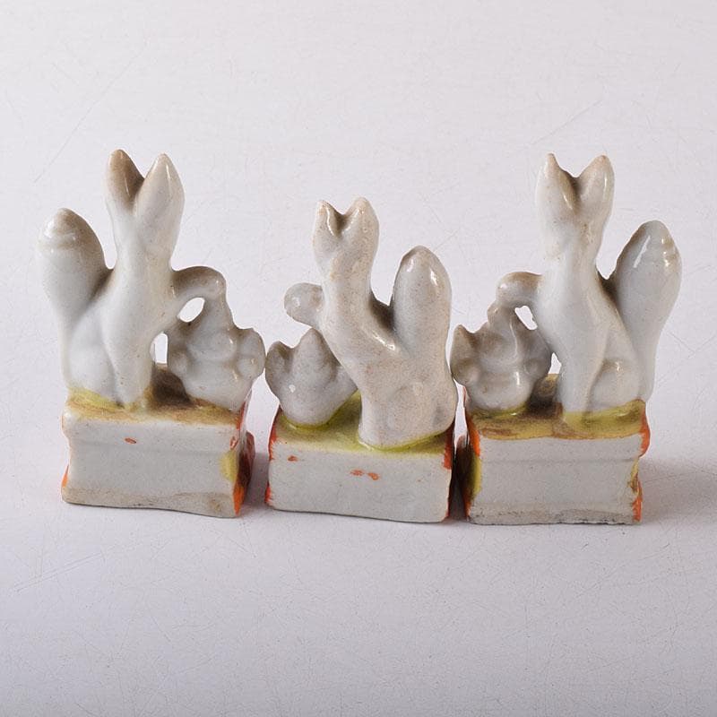 陶器製　色絵金彩　お稲荷さん　狐　3点まとめて　M　R8593