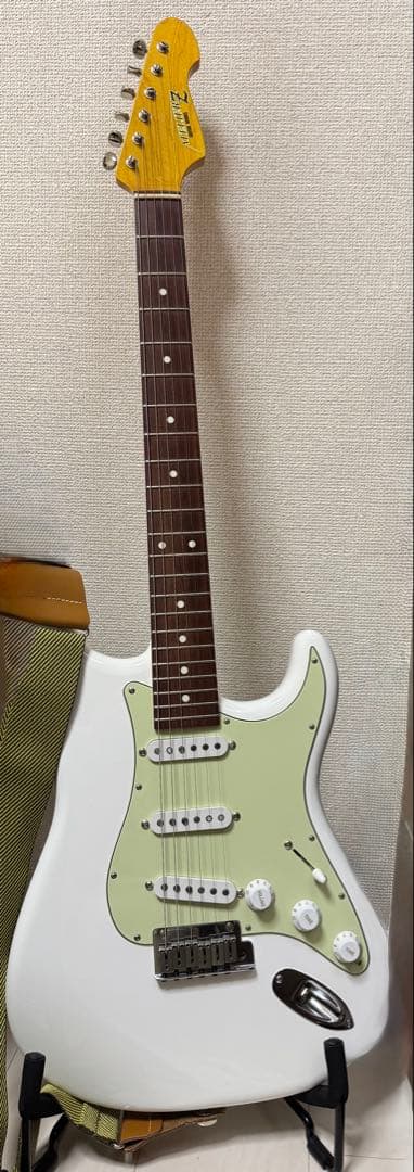 ATELIER Z L.E.S. LIMITED WH/R 斎藤宏介さん同モデル