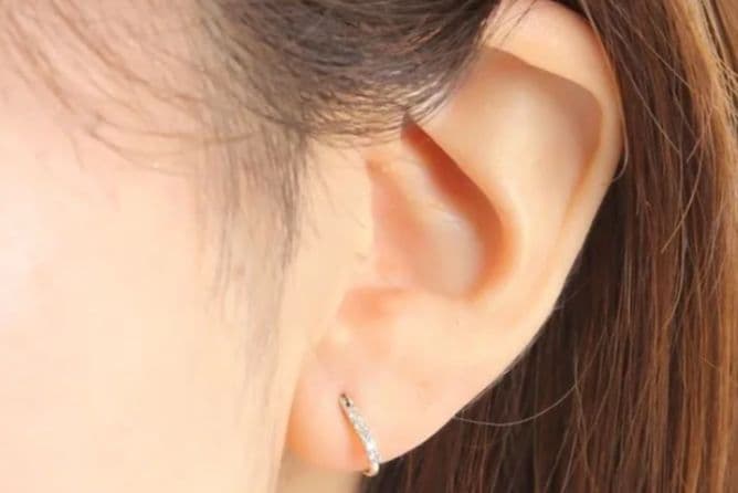 K10YG フープ ピアス ダイヤモンド 0.08ct 保証書付