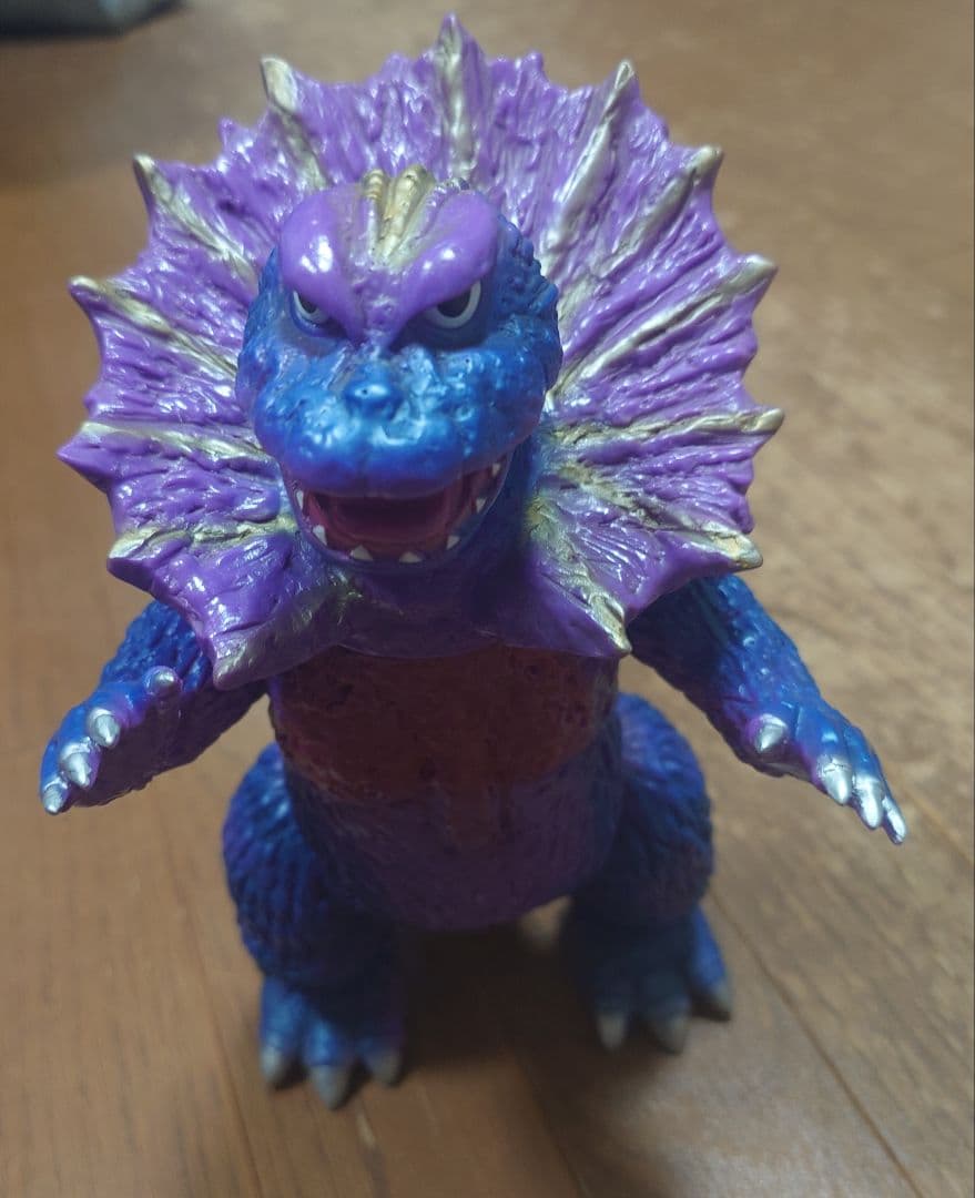 マーミット　ジラース