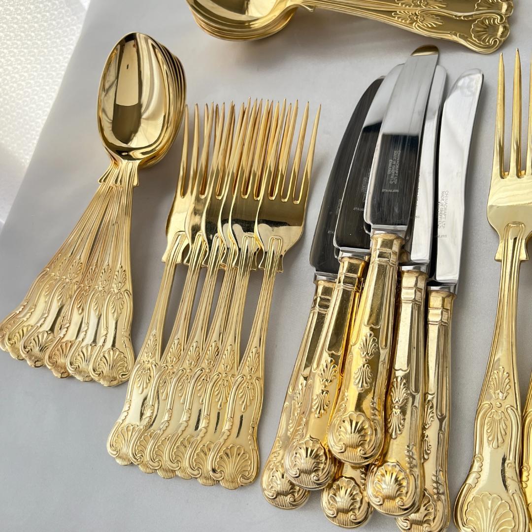 【英国】キングスパターンのディナーセット 44本組 【ゴールドプレート】