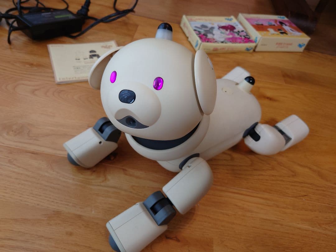ソニーAIBO ERS-311 LATTE ジャンク品AIBO ERS-311 ラッテジャンク