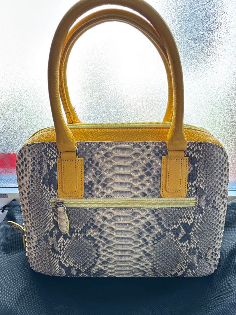 ダイヤモンドパイソン　ハンドバッグ