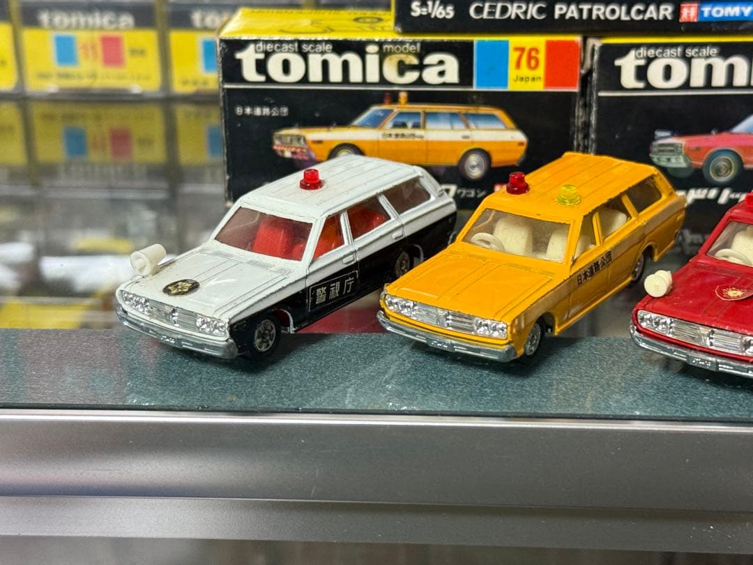 トミカ 黒箱 日本製 トヨタ セドリック 3台セット 1Eホイール