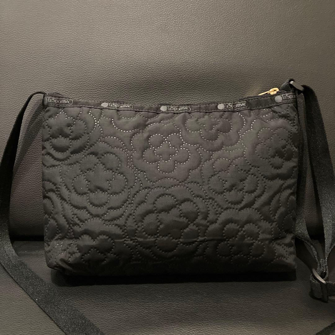 美品LeSportsacレスポートサックパフィーブロッサムズショルダーバッグ