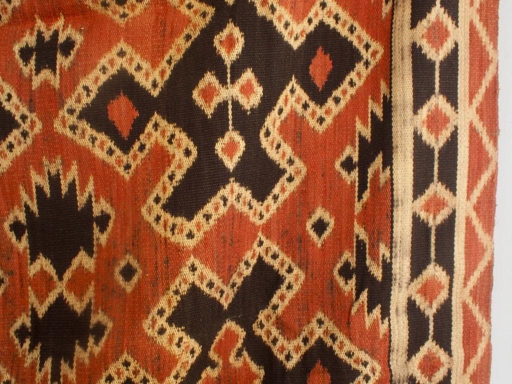 インドネシア スラウェシ島 トラジャ族のイカット2