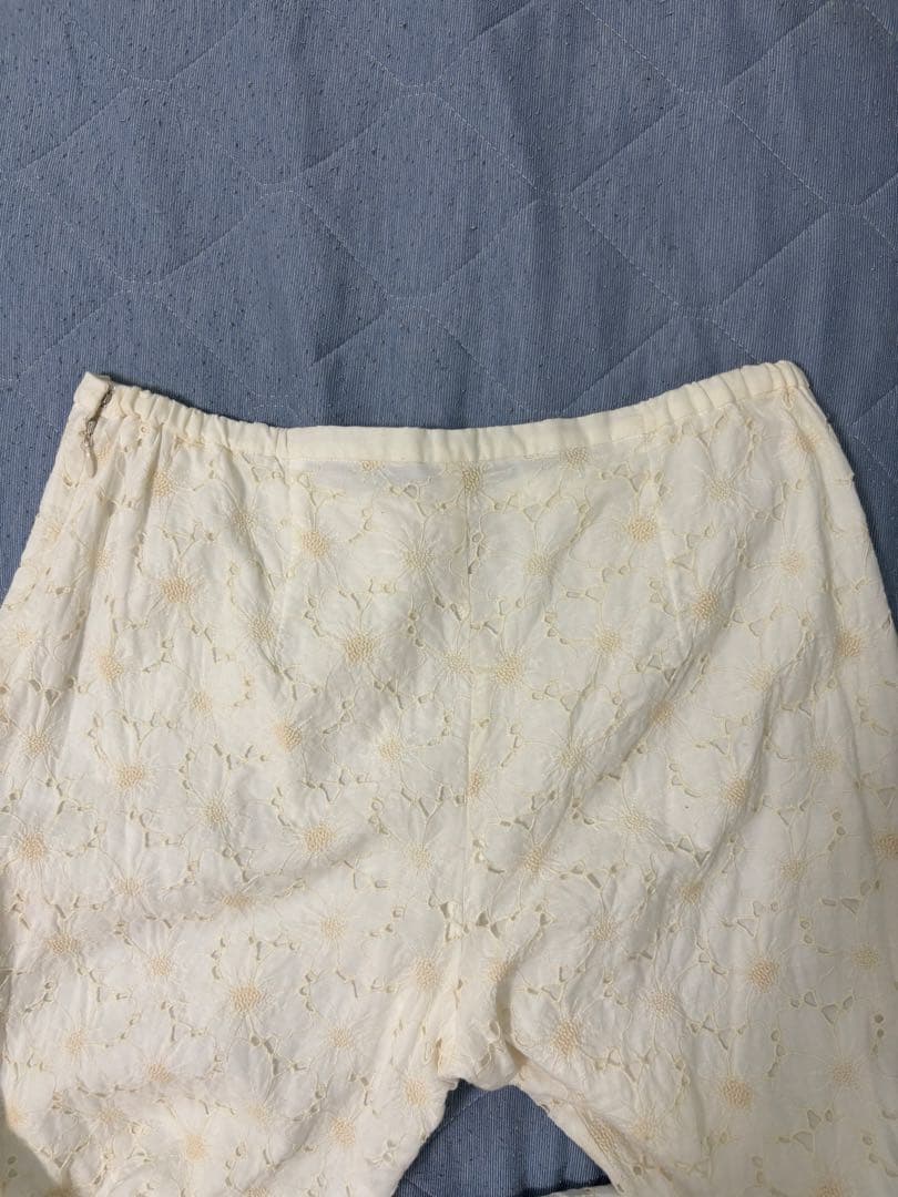 プリスティン フラワーレース ガウチョパンツ