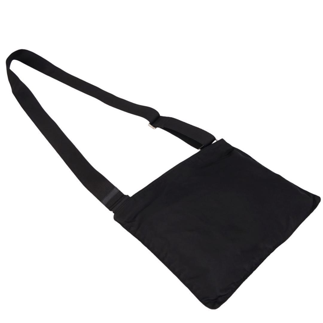 本物良品■プラダ■メッセンジャークロスボディ 三角ロゴ 斜めがけショルダーバッグ