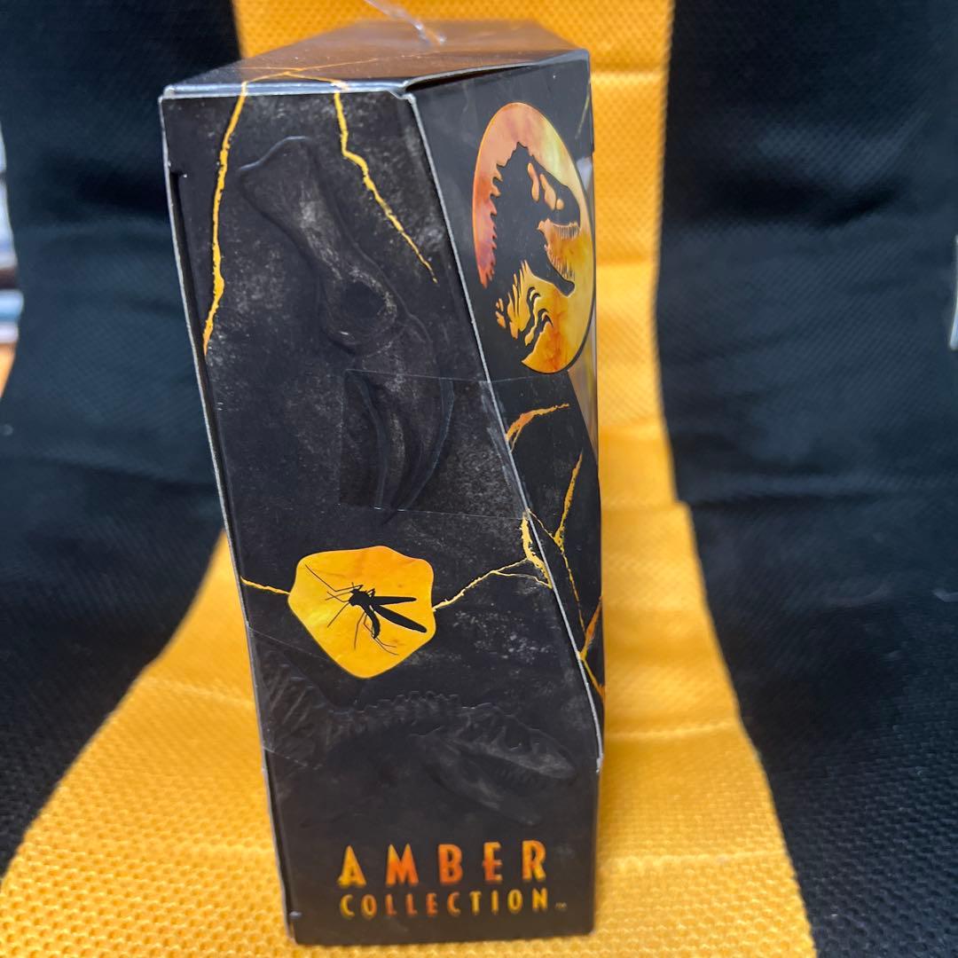 マテル　ジュラシックワールド　ヴェロキラプトルアンバーコレクション エコー