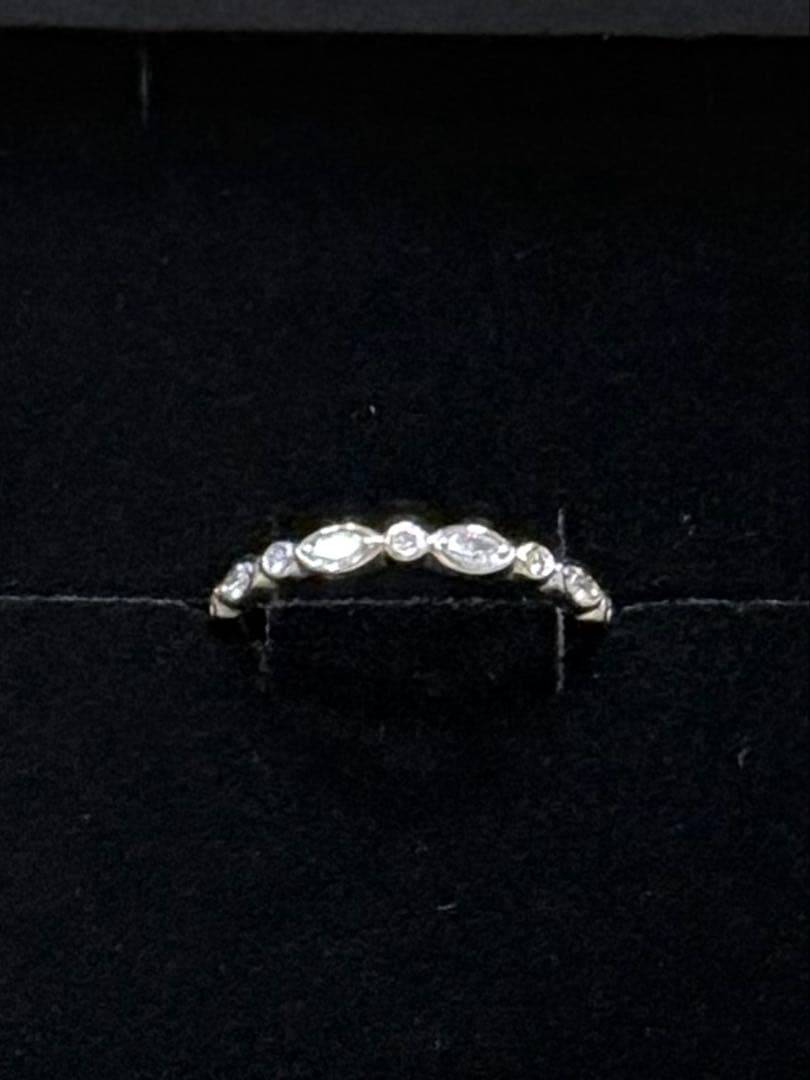 れんちょこ 様FLAGS マーキスカットダイヤプラチナハーフエタニティリング