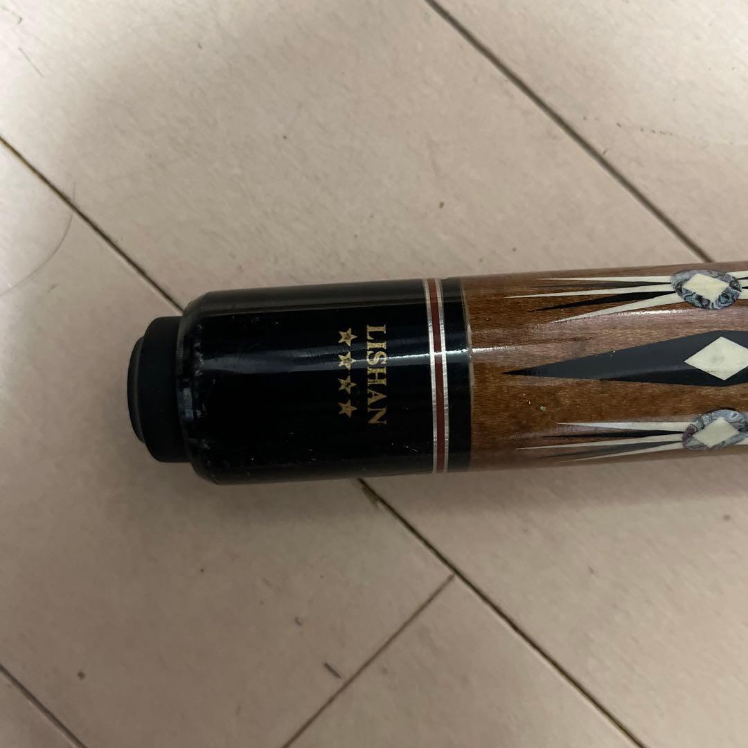 ビリヤードのキュー