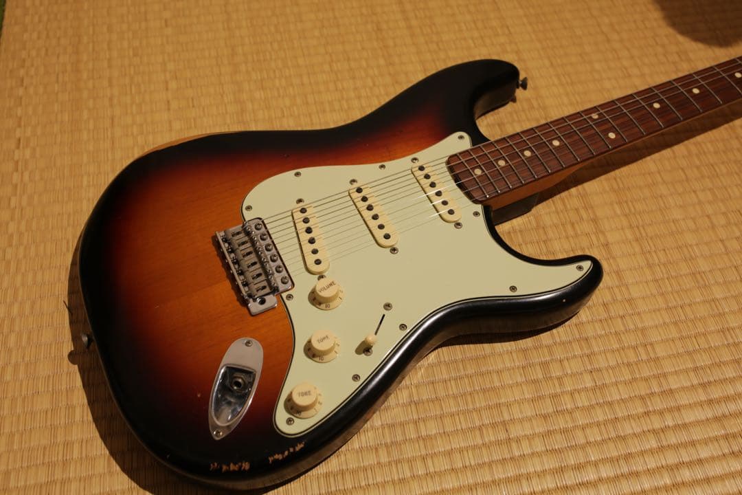 ギター Fender Road Worn 60s Stratocaster 3TS