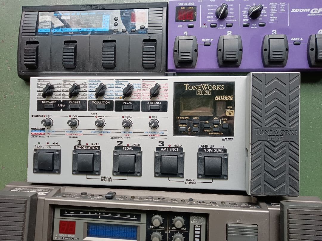 マルチエフェクター　4台　ジャンク