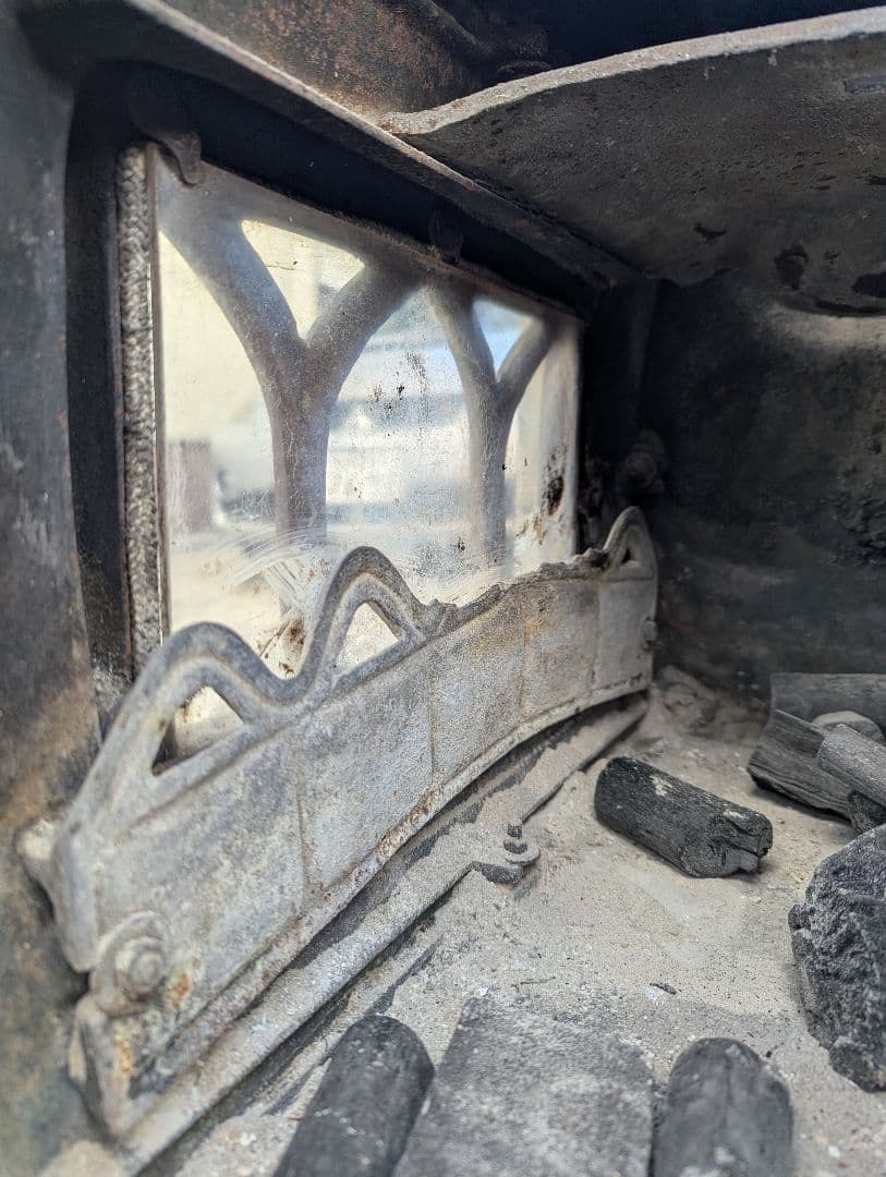 【引き取りのみ】ホンマ製作所　鋳鉄製 薪ストーブ 破損なし　煙突無