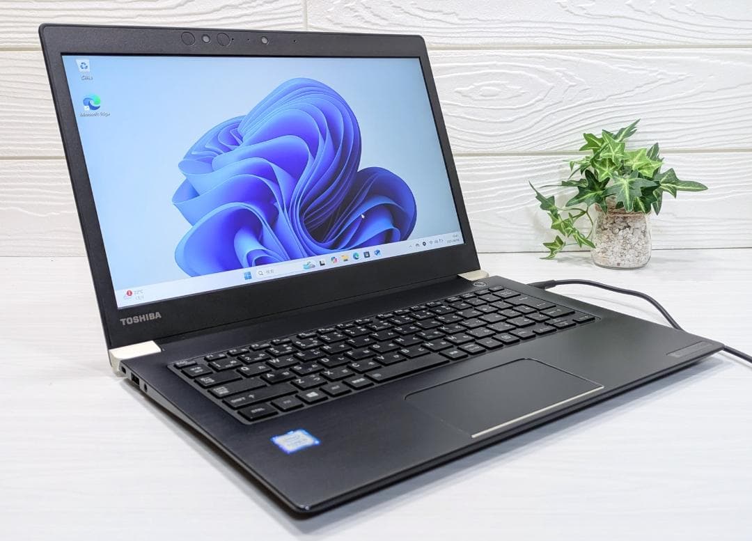 Windows11ノートパソコン✨オフィス付き✨東芝 爆速SSD Wi-Fi