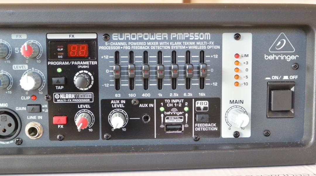 Behringer EUROPOWER PMP500 パワードミキサー