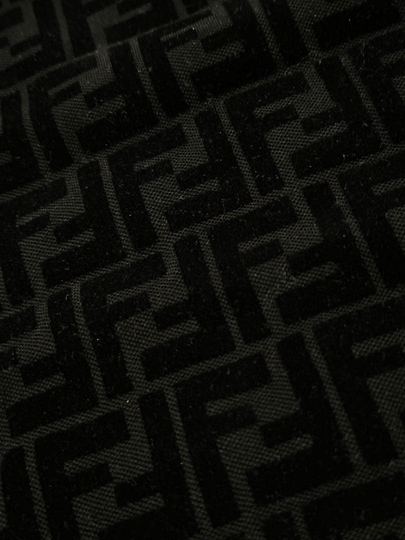 今月末出品終了 FENDIフェンディ セットアップ 上（XS）下（44 S）