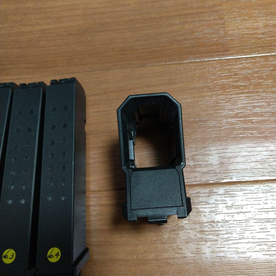 CAT製 ブラックPCCマガジン 5個セットとホルダー