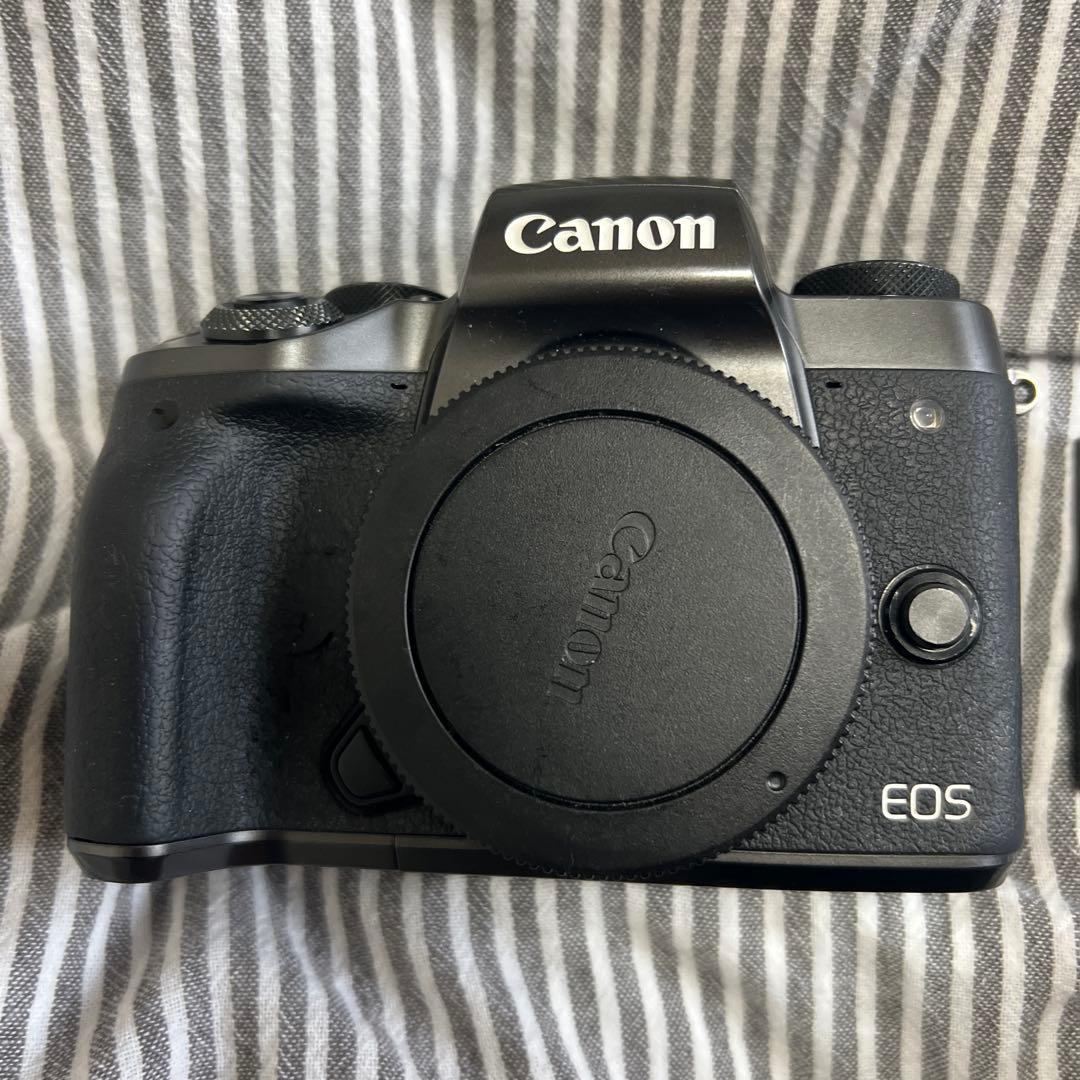 Canon EOS M5 セット/本体＋2本レンズ+バッテリー2つ+充電器 Canon