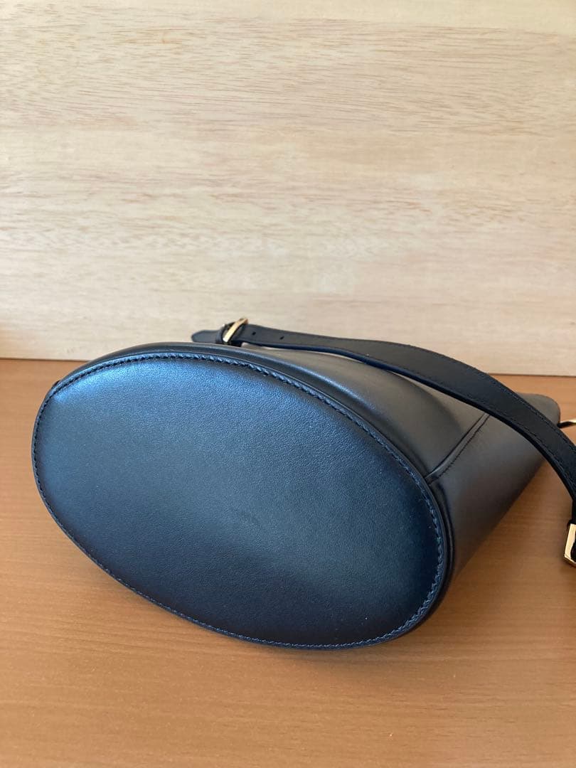 フルラ バケットバッグ 2wayショルダー レザー ブラック ロゴ 証明書付き