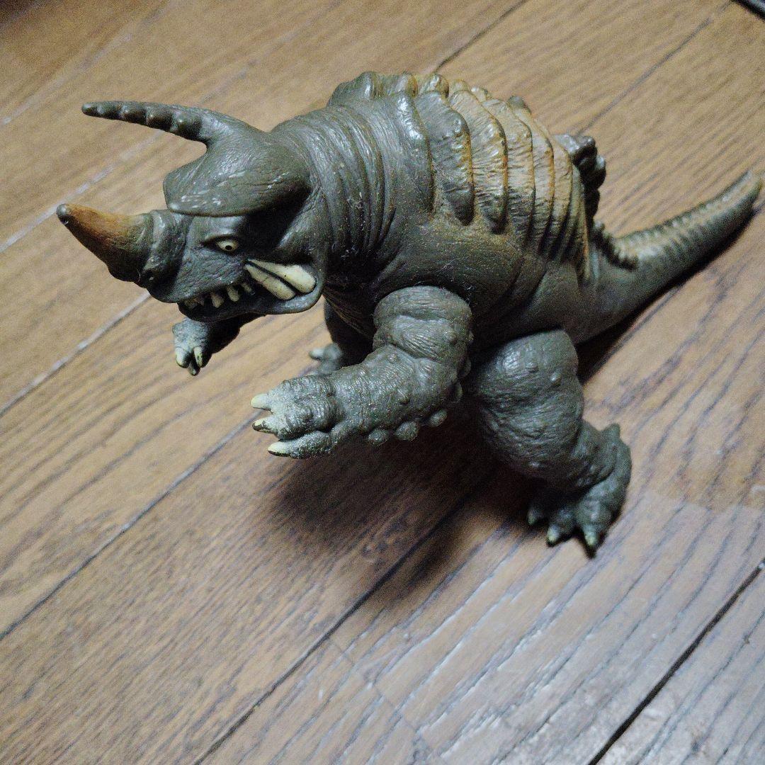 ウルトラマン 怪獣 宇宙人 昭和 ソフビ　円谷プロ