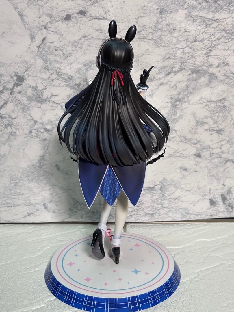 中古　にじさんじ　月ノ美兎　1/7スケールフィギュア デザインココ