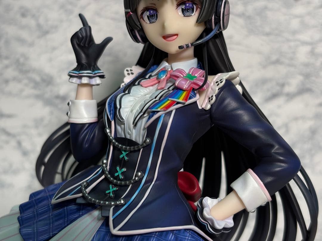 中古　にじさんじ　月ノ美兎　1/7スケールフィギュア デザインココ