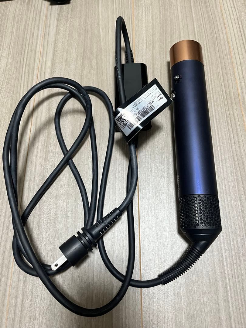 美品　Dyson Airwrap(欠部品あり)