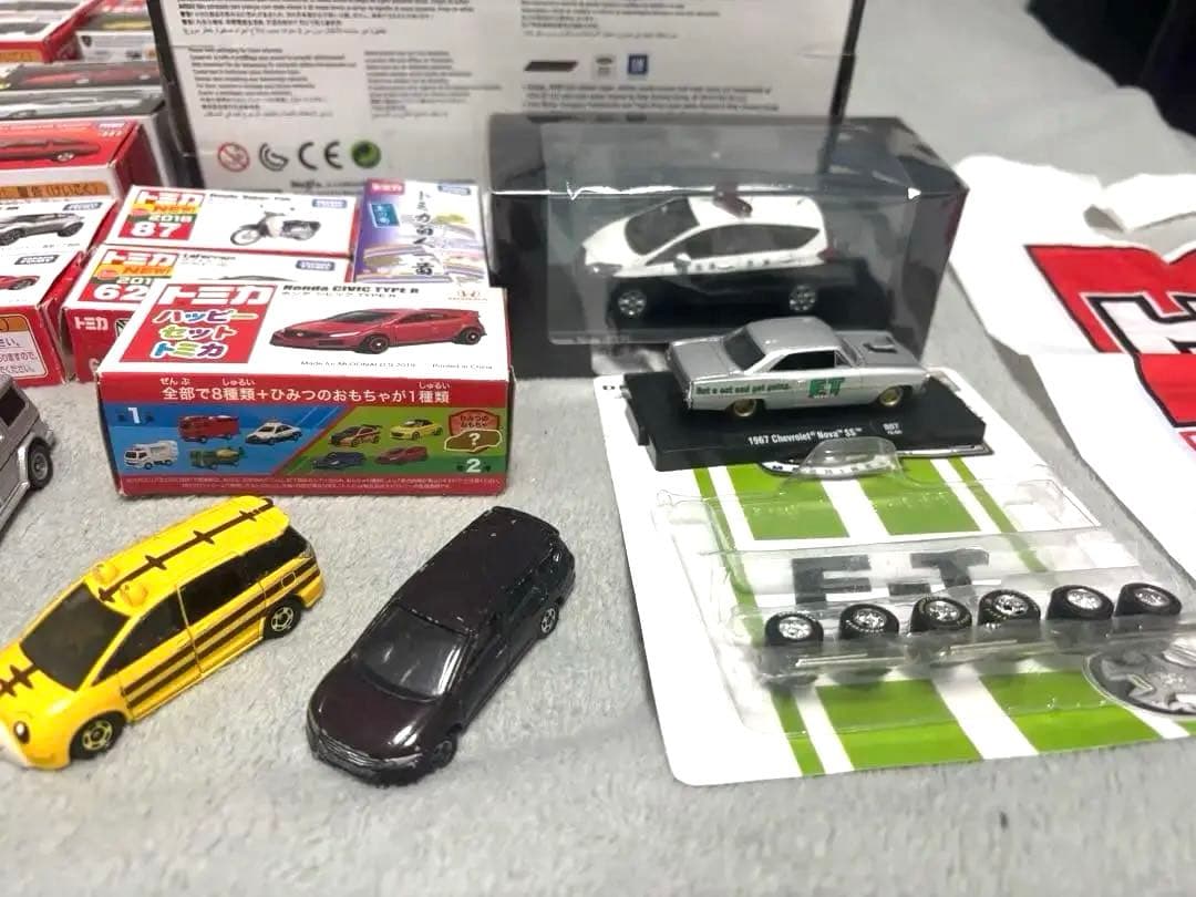 トミカ大量まとめ売り20~30台ホットウィール含むミニカーセット