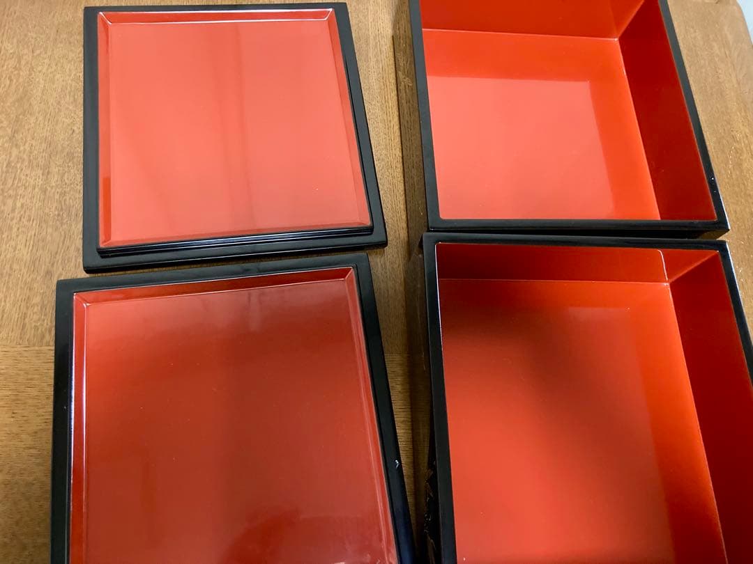 未使用新品 輪島塗 沈金彫 二段 重箱 松竹梅 桐箱付 漆塗り 金箔装飾 お正月