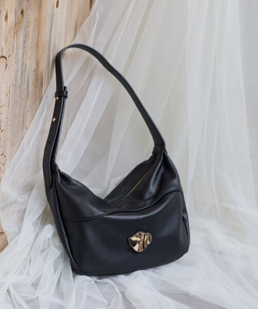 Thevon. 【Yuna＆Mayuコラボ企画】ニュアンスワンハンドルバッグ