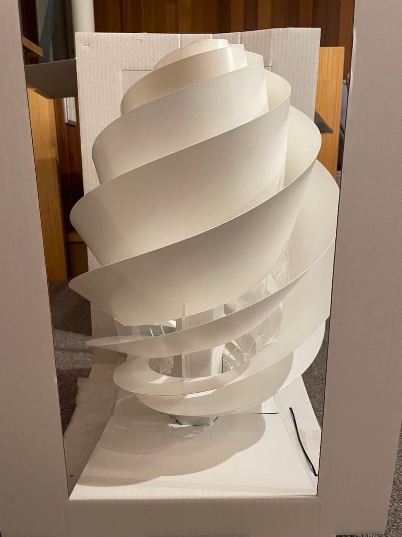 (ジャンク品) LE KLINT SWIRL PENDANT 2 ホワイト