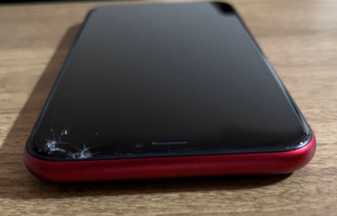 iPhoneXR 64GB レッド 本体画面割れあり Apple iPhone XR ブラック