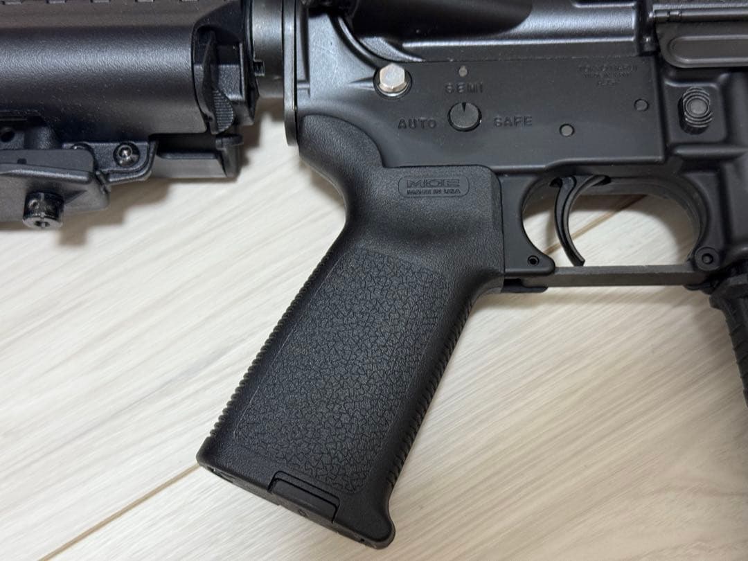 東京マルイ M4A1 カービン ガスブロ CQB-R