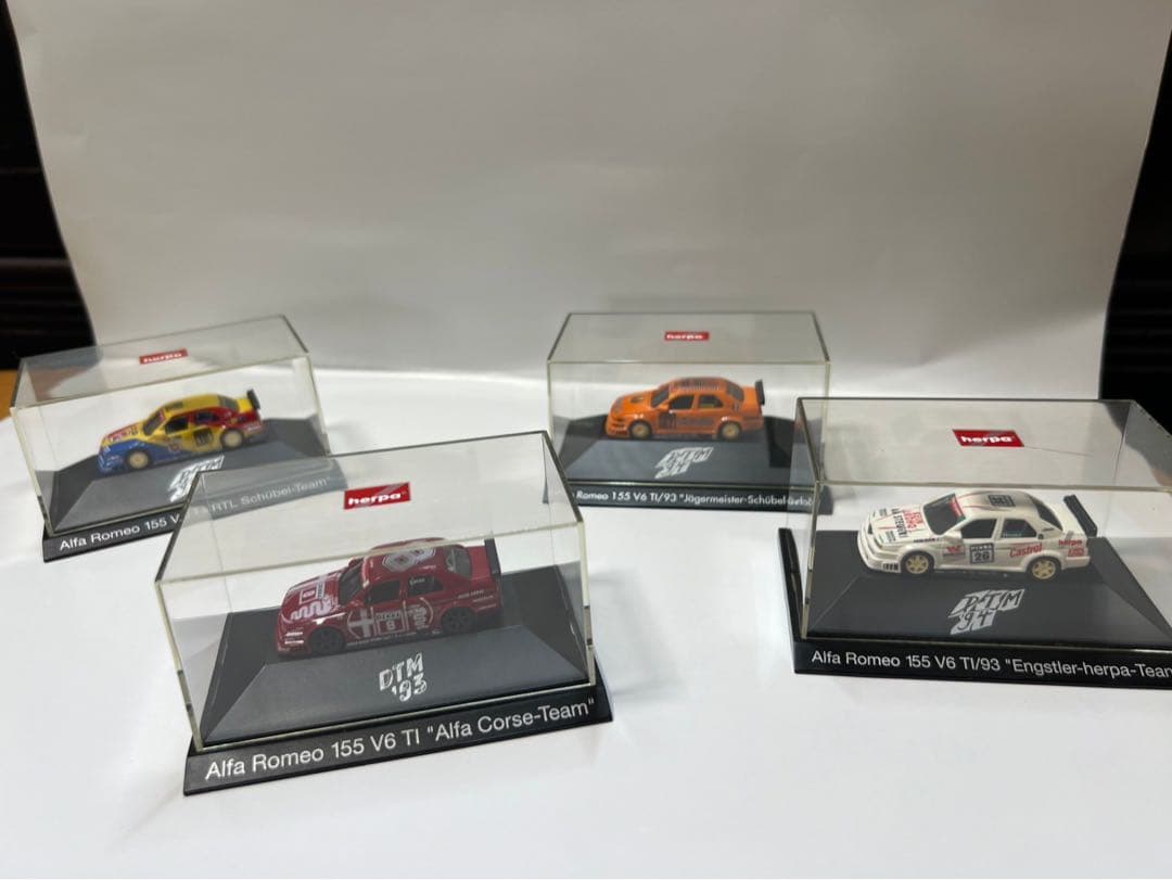 ＤＴＭ　ミニカー　ミニチャンプス　ヘルパ　ベンツ　オペルアルファロメオプラモデル