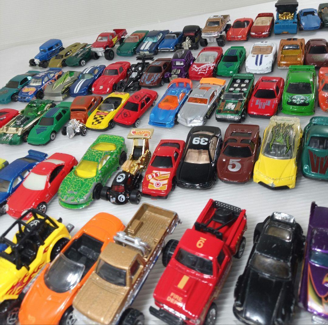 ホットウィールケース＋ミニカー75台