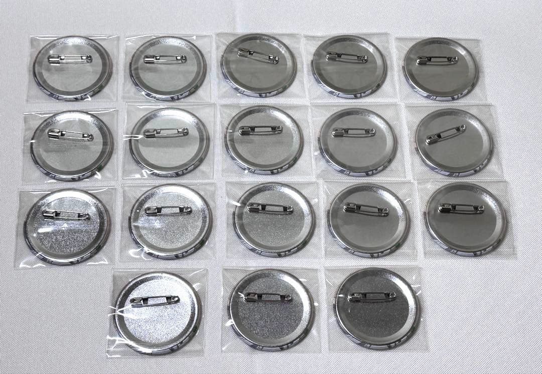 糸師冴 flower crown 缶バッジ アクスタ