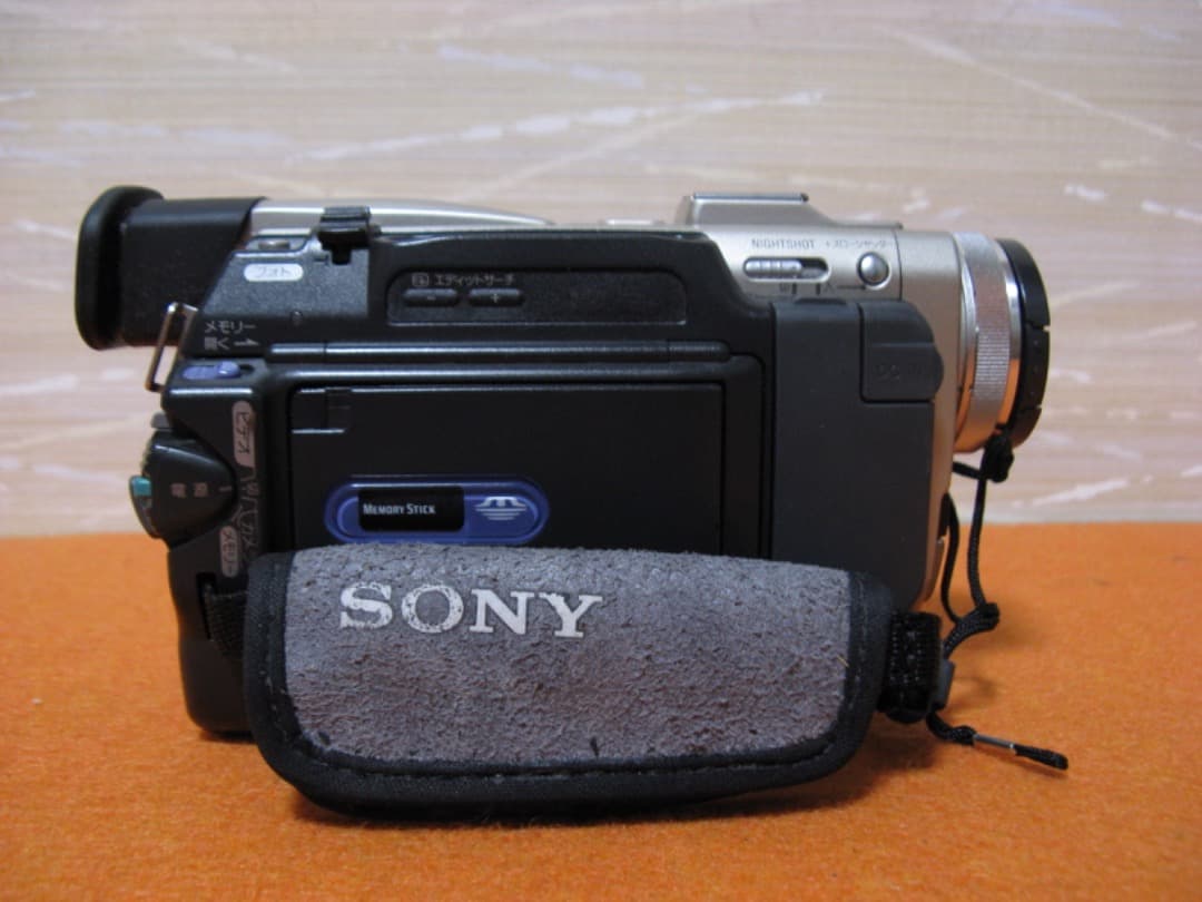 動作OK❗️☆SONYのMiniDV/ビデオカメラ・DCR-TRV10