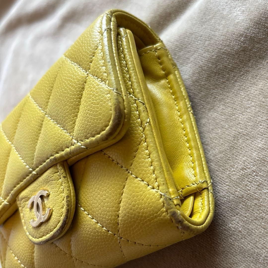 CHANEL マトラッセ　キャビアスキン　三つ折り財布　イエロー