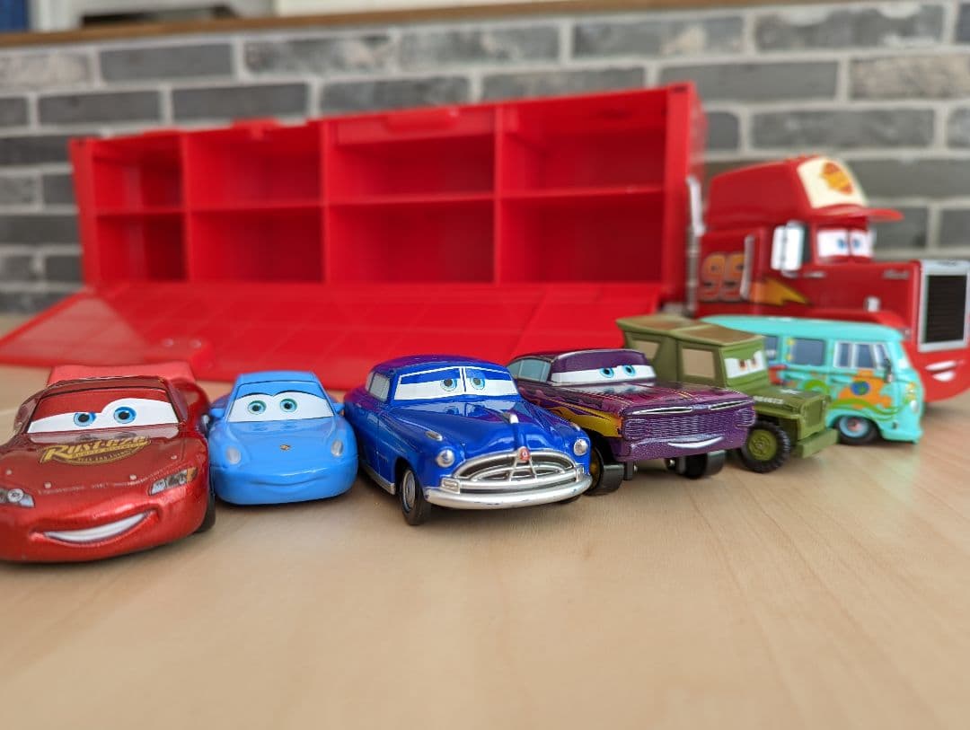 希少レア】 カーズ トミカ ディズニー コレクションケース セット マック